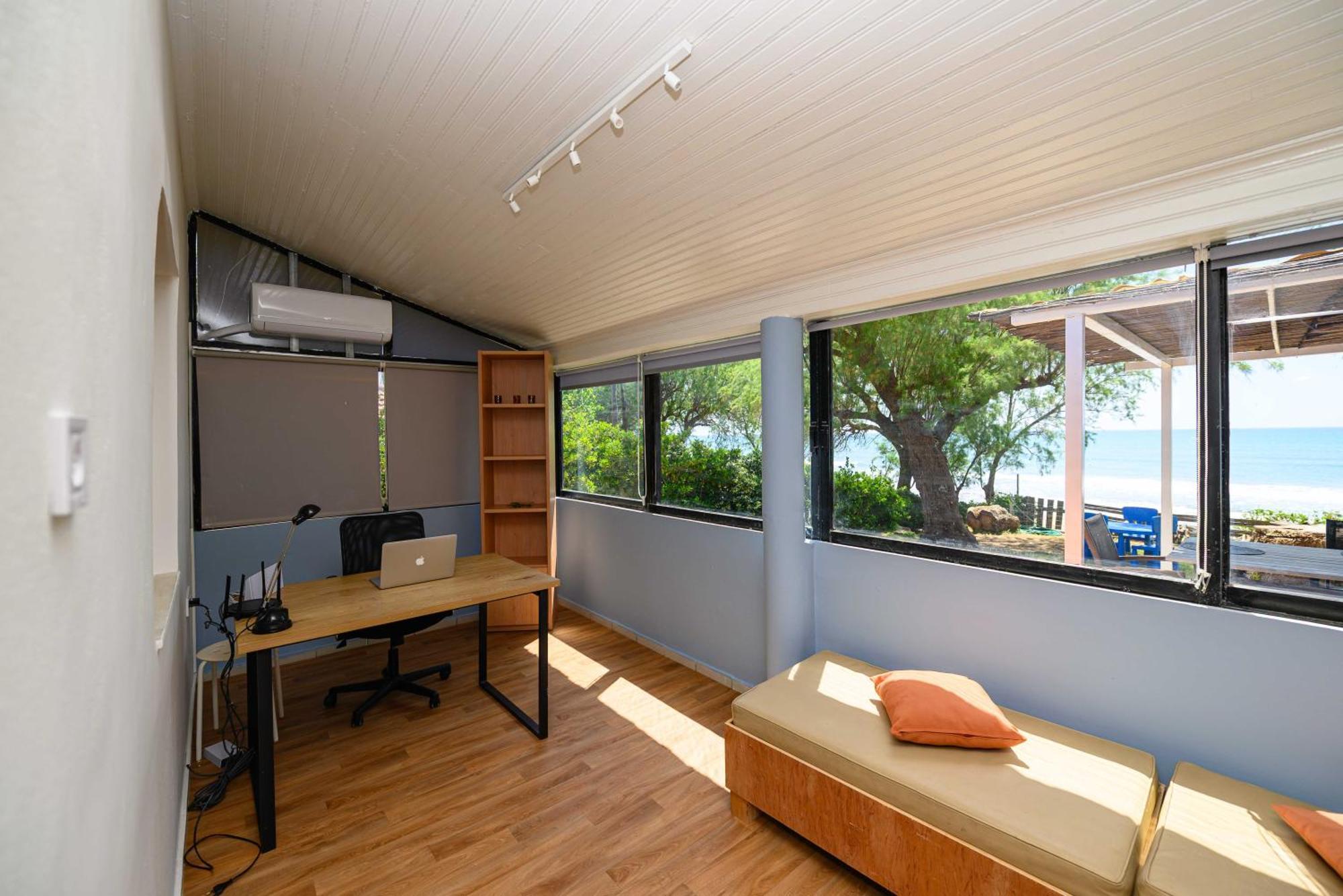 Salty Noses Beach House Paradise Perfect For Families Pírgos Esterno foto